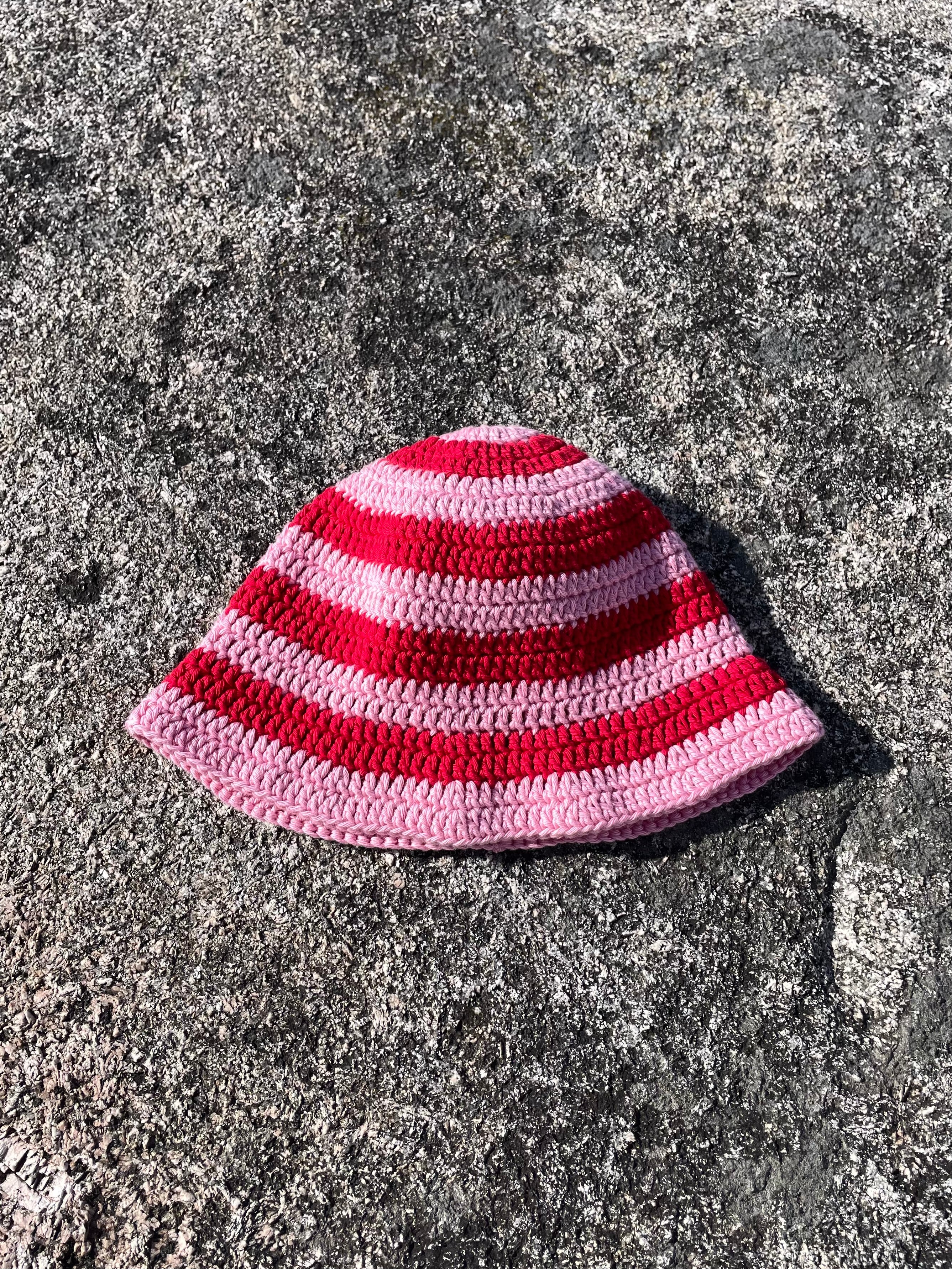 Lisa Bucket Hat Röd/rosa