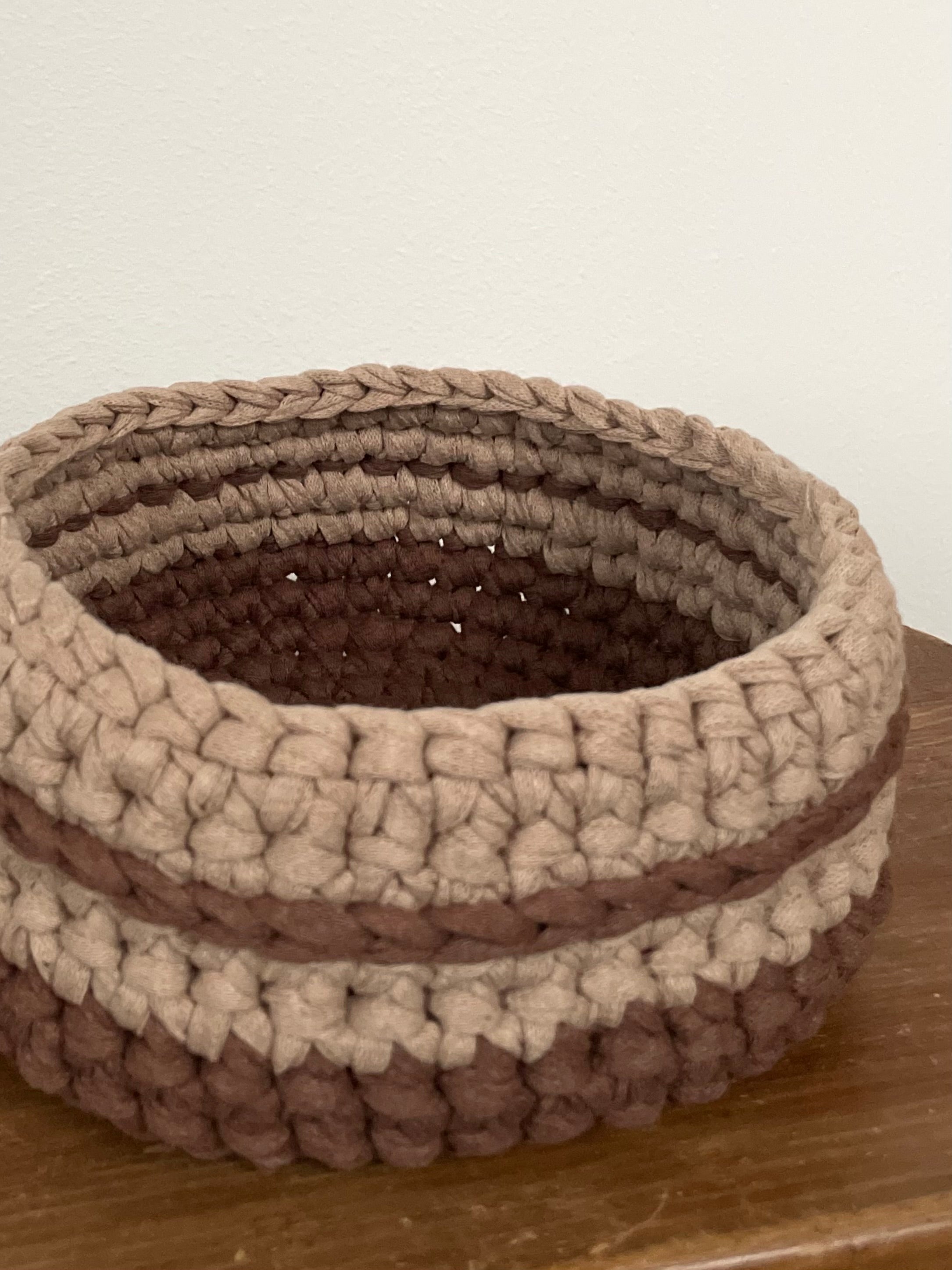 Virkad korg - Stor brun