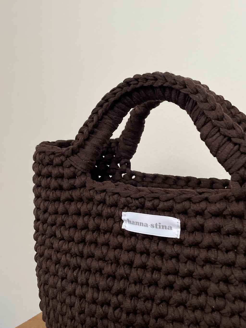 Esterväskan - Mörkbrun