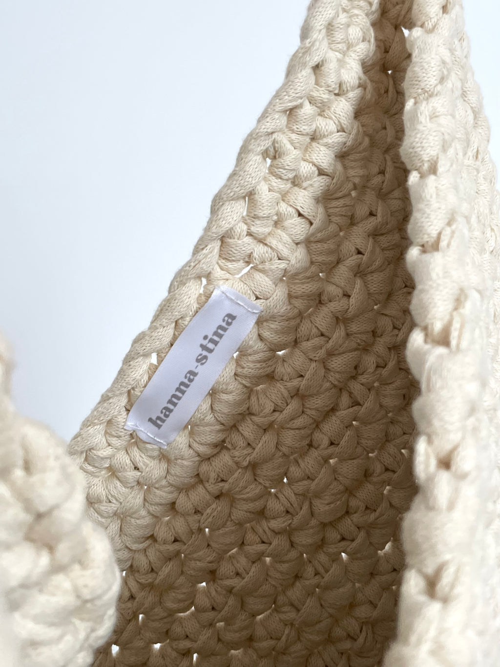 Bondeväskan - Cremevit