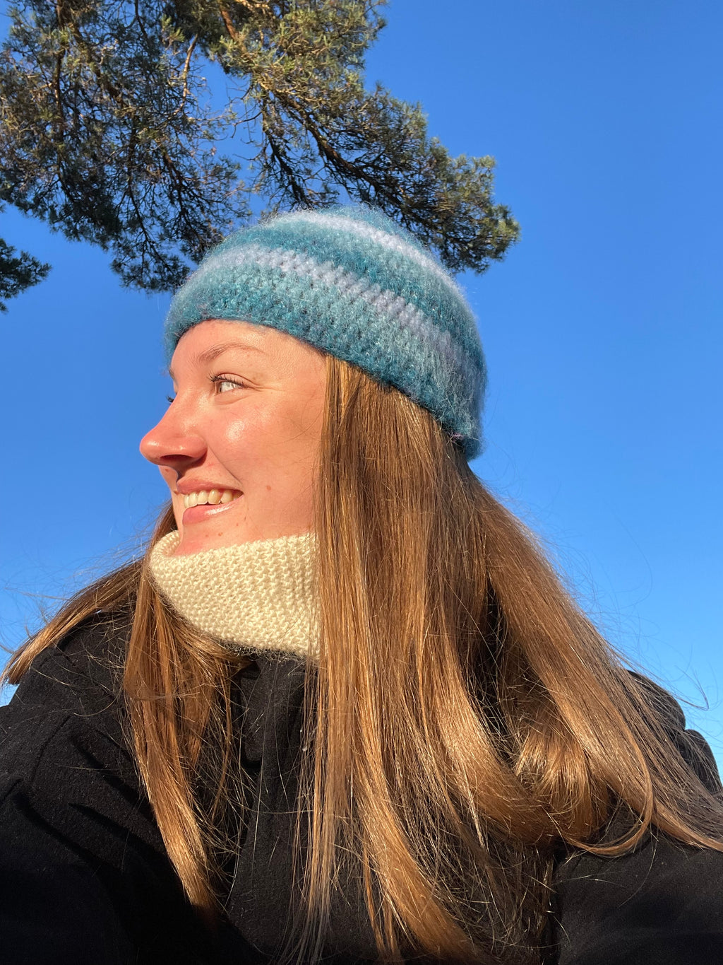 Juna Beanie - Blå/turkos