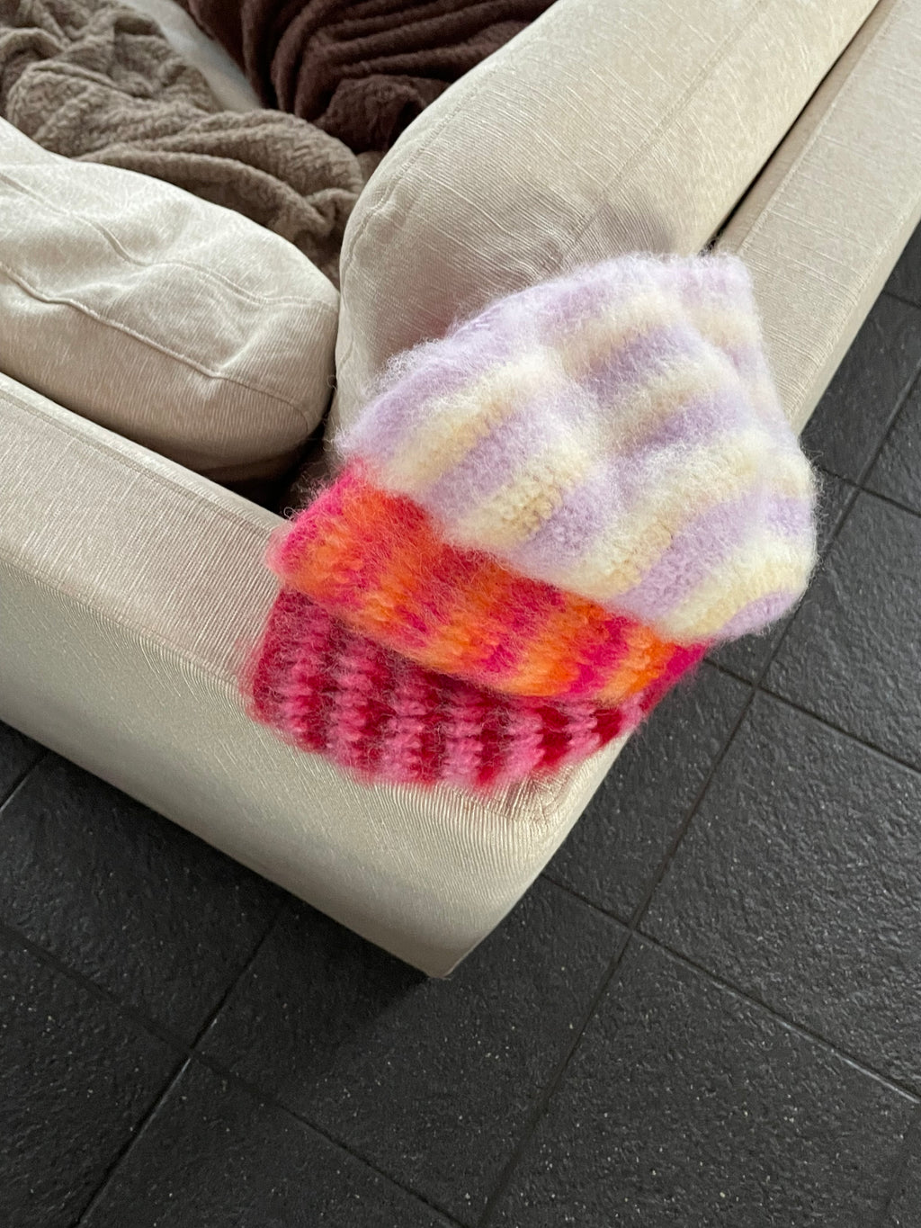 Juna Beanie - Syrén/gul