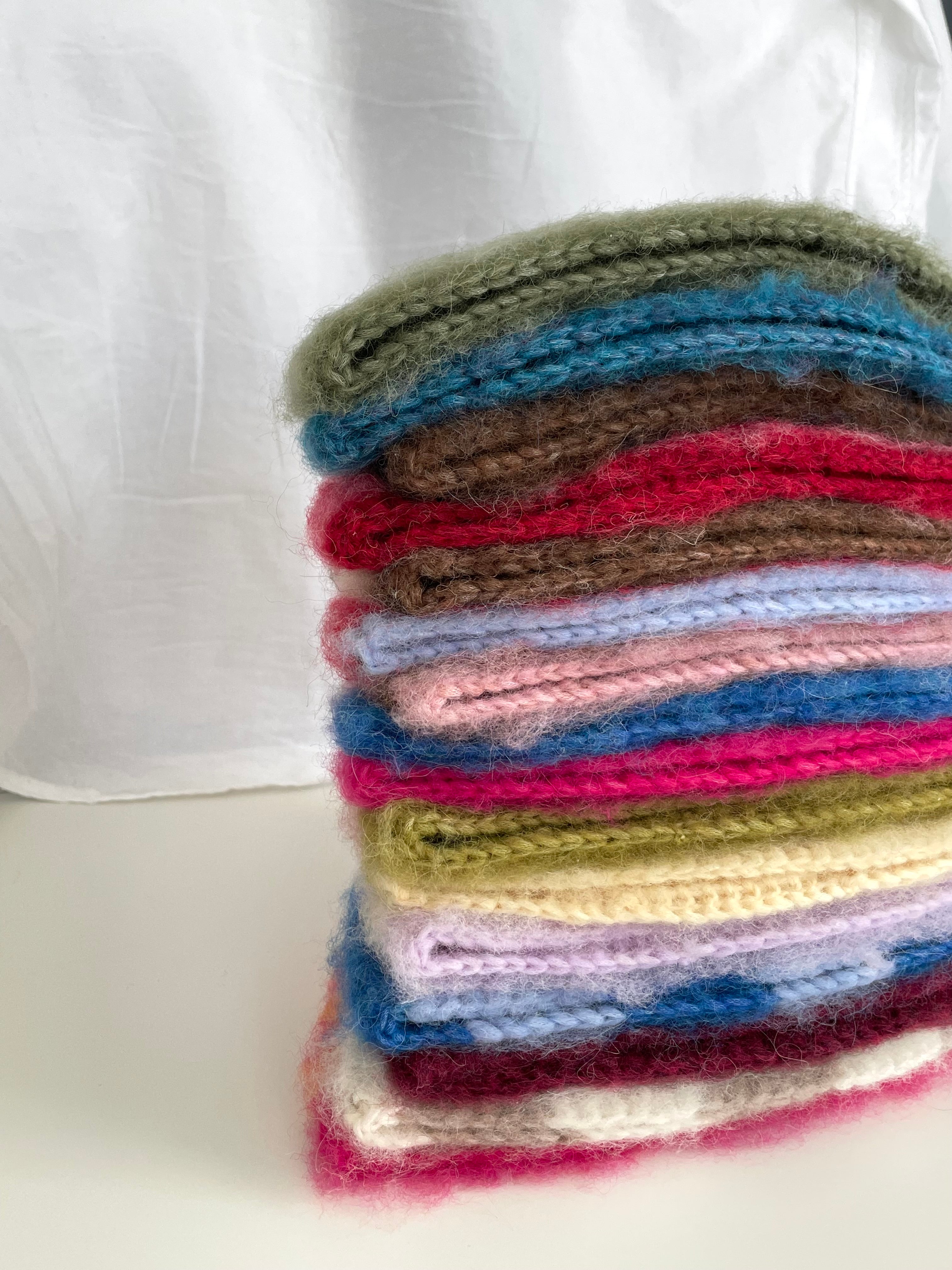 Juna Beanie - Blå/brun